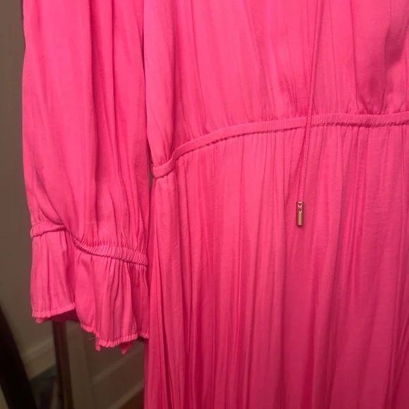 Hot Pink Tiered Maxi - Picture 3 of 4